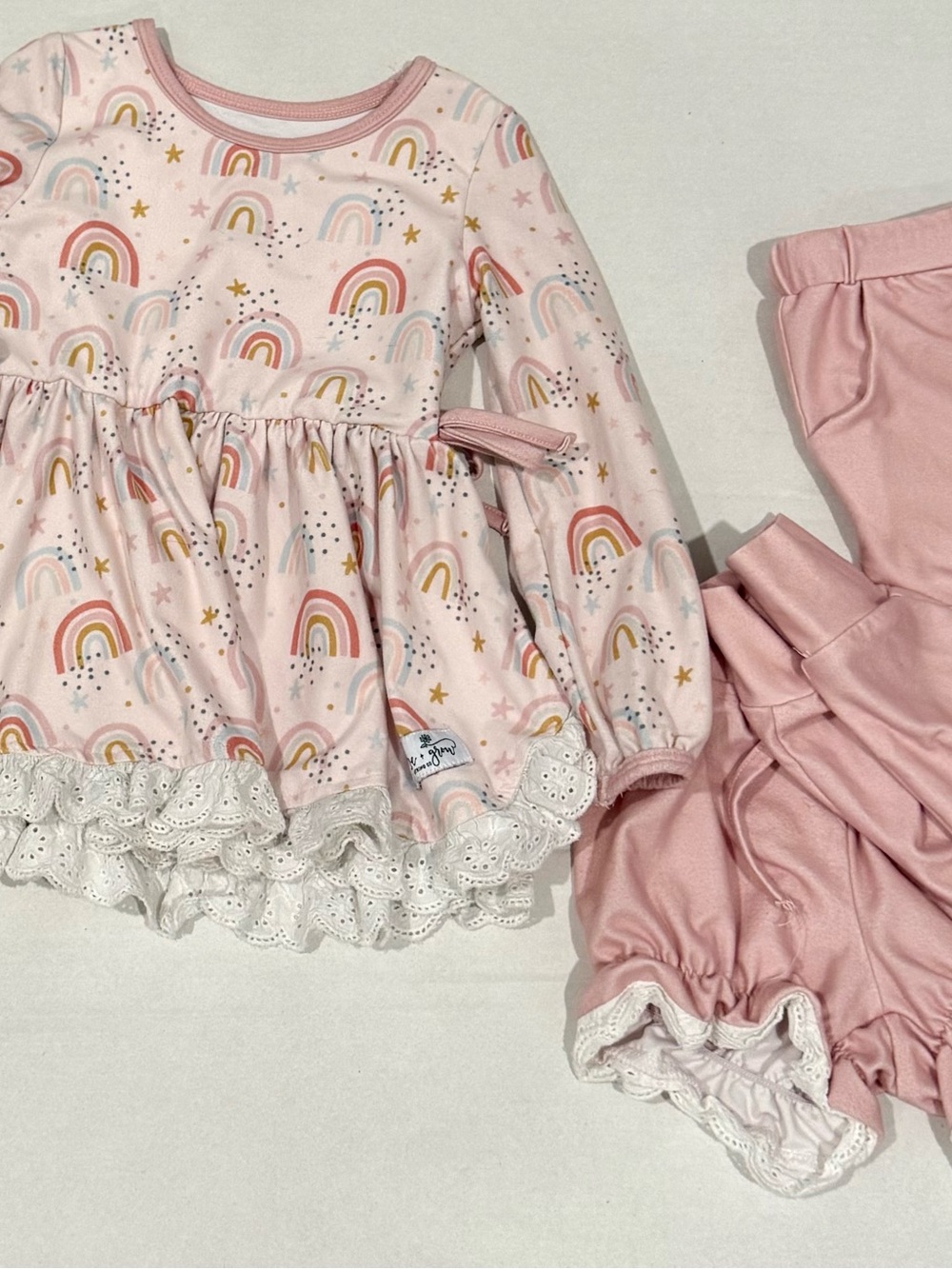 Kids Pink Rainbow Lace-Trim Pajama Set